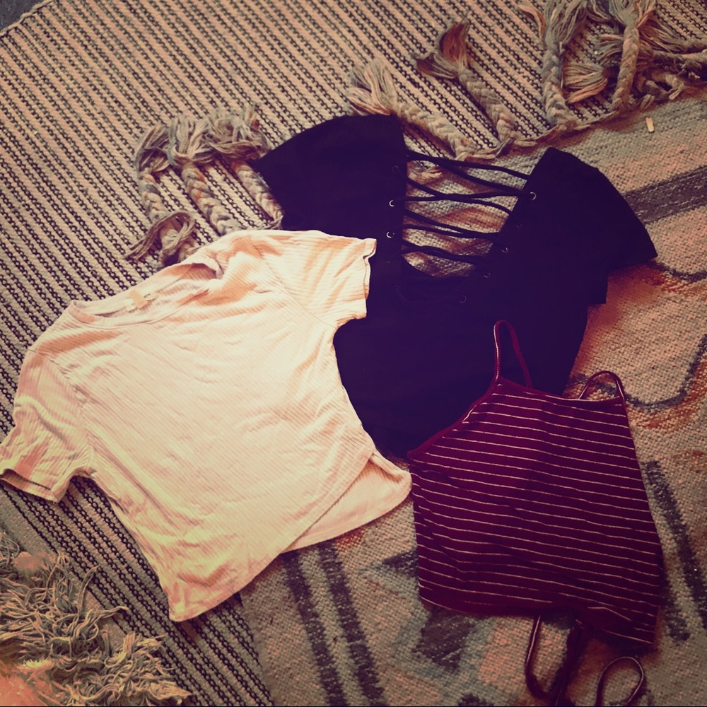 Bundle: set of 3 crop tops